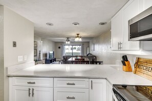 Apartment (2 Bedrooms) | Interior - Daytona Condo w/ Community Pool, Walk to Beach! (Daytona Beach Shores)