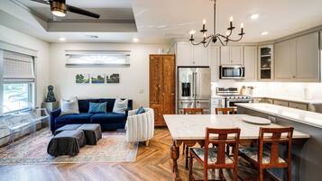 House (1 Bedroom) | Interior
