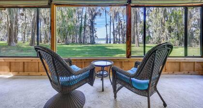 Unique Melrose Home w/ Private Dock & Lake Access!