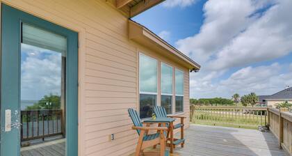Pet-friendly Port Arthur Retreat w/ Fishing Pier!
