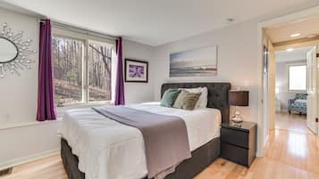 House (5 Bedrooms) | Interior