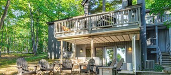 Soaking Tub & Fire Pit! Home Near Dtwn Suttons Bay