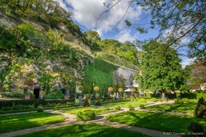 Exterior - MANOIR DES BASSES RIVIERES (Rochecorbon)