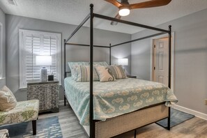 5 bedrooms, travel cot, free WiFi, bed sheets