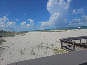 Liggestole, badehåndklæder