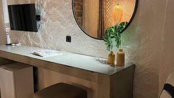 Chambre Double Standard | 1 chambre, literie de qualité supérieure, bureau