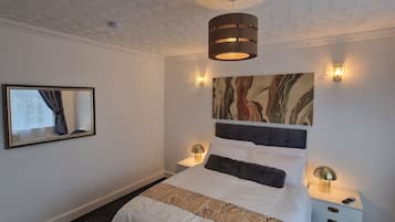 Grand Room | 1 bedroom, iron/ironing board, free WiFi