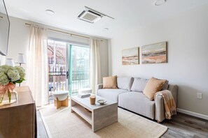 Immagine non classificata, 2 di 37, pulsante