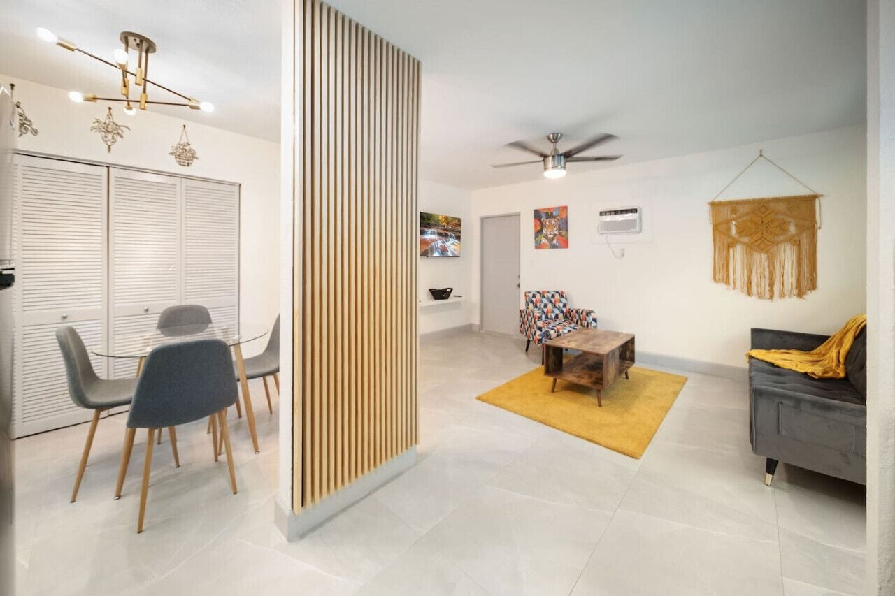 Modern Apartment Near Las Olas Beach - 코럴스프링스