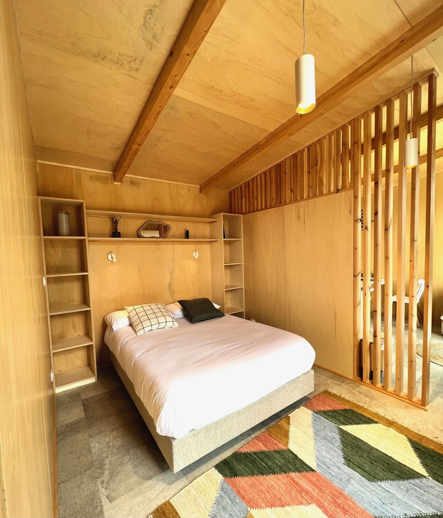 1 bedroom, internet, bed sheets