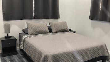 3 bedrooms, in-room safe, free WiFi, bed sheets