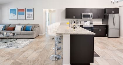 Beautiful Deluxe Home near Daytona beach/Orlando