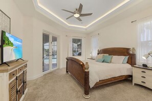 4 chambres, bureau, Wi-Fi, literie fournie