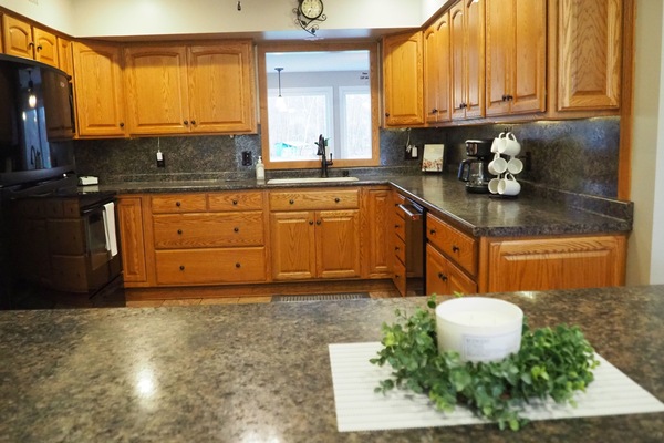 Frigorífic, microones, forn i placa de cuina