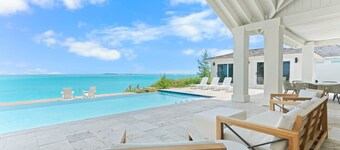 Beachwood Villa, Oceanfront near sand flats! Most 5 stars on the island