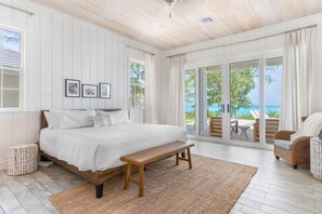 7 bedrooms, in-room safe, desk, iron/ironing board