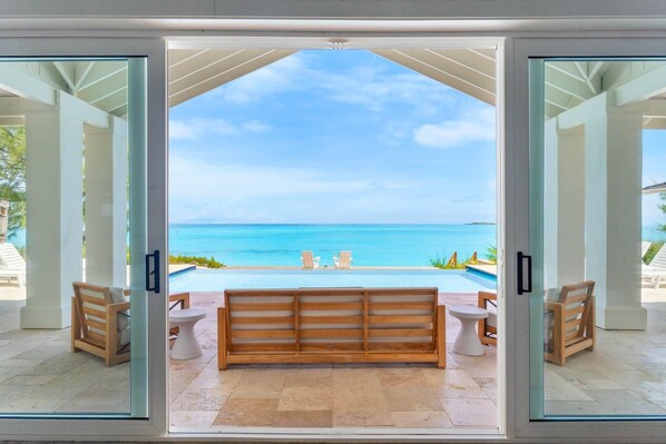 Piscine extérieure, piscine chauffée