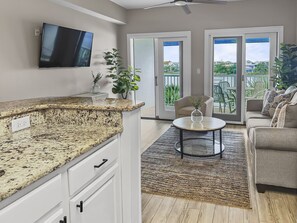 Living area - Newly remodeled condo in the heart of Carillon Village with spectacular views! (Panama City Beach)