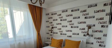 1 bedroom, free WiFi, bed sheets