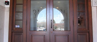 Downtown Oasis Central to Everything WInston