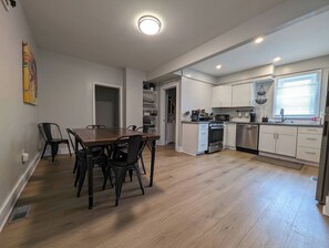 Dining - Spacious Ohio City Oasis | Close to Breweries+WSM (Cleveland)