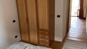 Apartamento | 1 quarto, ferros/tábuas de passar roupa, Wi-Fi de cortesia