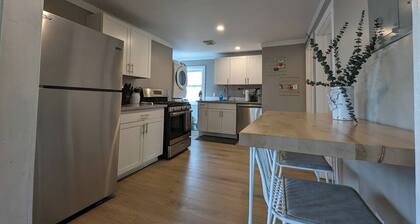 Stylish Ohio City Retreat - Walk to West Side Market and Breweries
