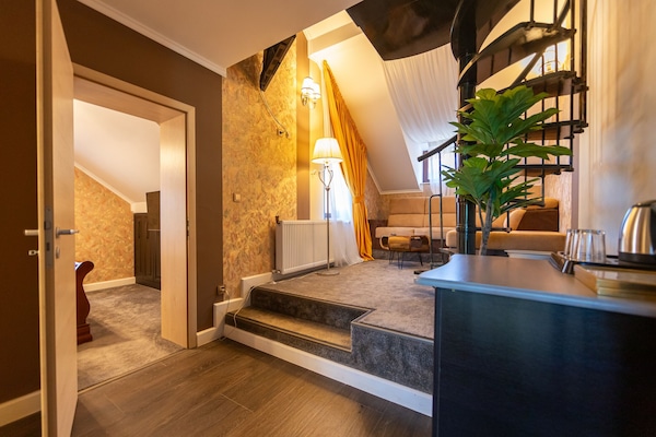 Executive suite | Woonruimte | Flatscreentelevisie