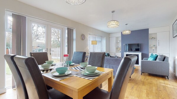 ハウス | レストラン