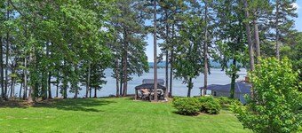 Lake House on the Water!