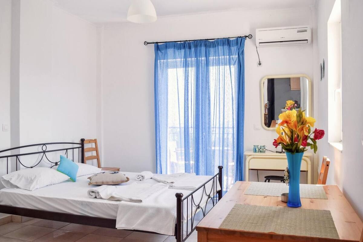 Superior Studio, Sea View | In-room safe, WiFi (free)