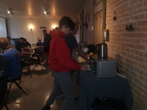 Free daily continental breakfast