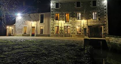 Authentique moulin Ă eau du â
«â
e siĂšcle