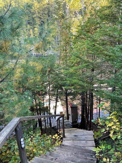 Chalet Déconnecté à 2 Minutes du Parc National de la Mauricie