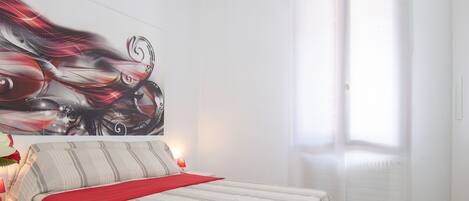 2 chambres, fer et planche à repasser, Wi-Fi gratuit, draps fournis