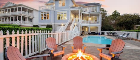 House (Multiple Bedrooms) | Front of property