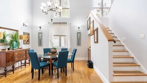 Rumah (6 Bedrooms) | Interior