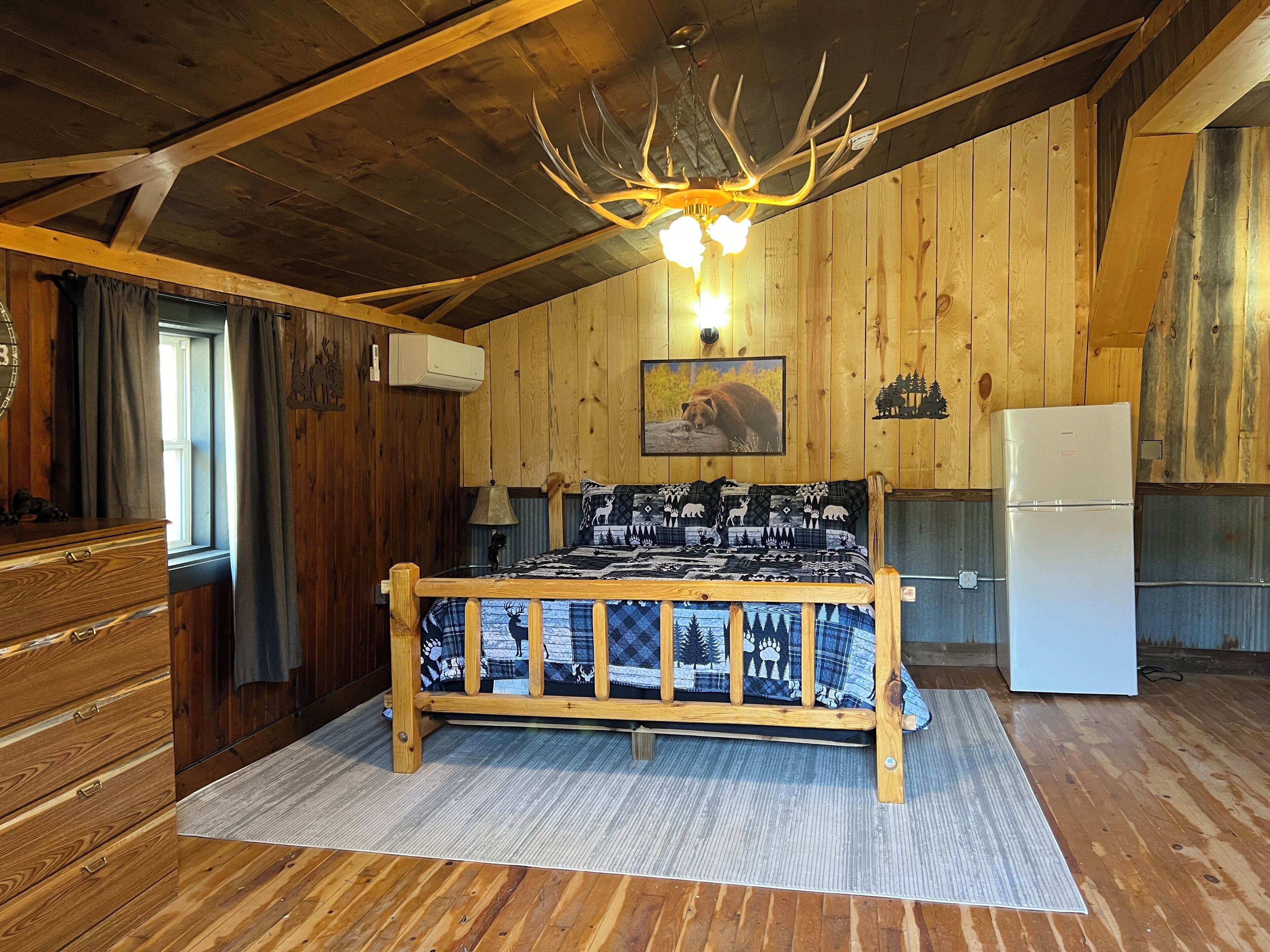 Exclusive Cabin | Individually decorated, individually furnished, blackout drapes