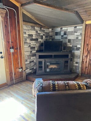 Cabaña exclusiva | Decoración personalizada, muebles diferentes y cortinas blackout