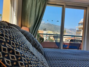 Interior - Rare - Bord de mer - Grand et Beau 2 Pièces - Vue - Terrasse + Garage Privé (Roquebrune-Cap-Martin)