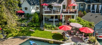 {Lake Front Fun} The Little Cottage on West Bay of Lake Oswego