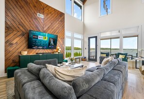 Smart TV, videogames, mesa de pingue-pongue