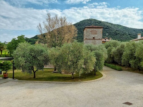 COLOMBARA DEL 900Relax with the whole family to this cozy accommodation