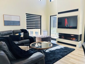 TV, peis og fotballspill