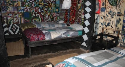 Room in B&B - Red Rocks Rwanda - Triple Room