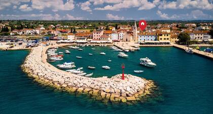 Pictoresque Fazana - City Center - House Doda