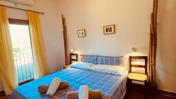 3 chambres, accĂšs Internet, draps fournis