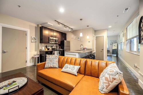 The West End Flats
