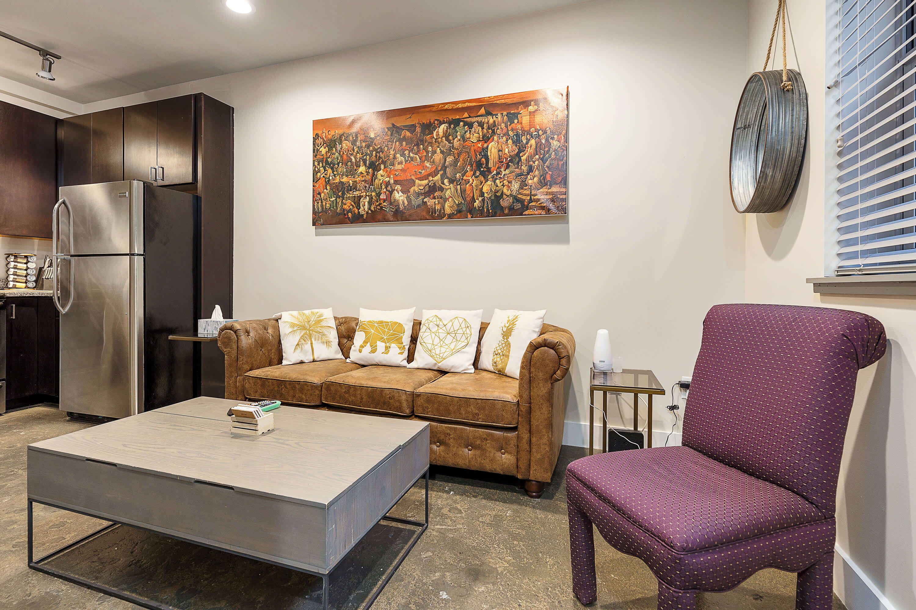 TV, fireplace, offices