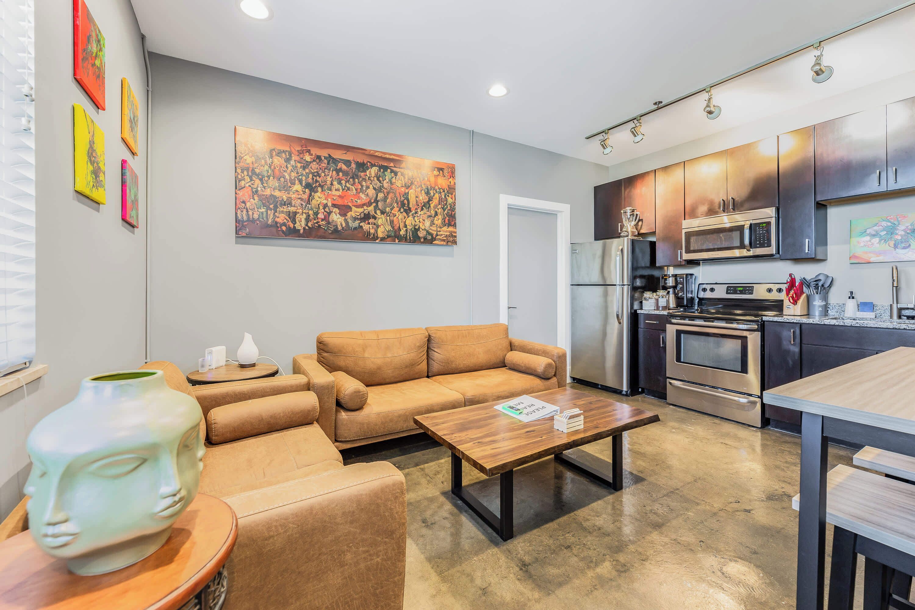 TV, fireplace, offices